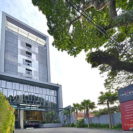 Travello Hotel Bandung Eksteriør bilde
