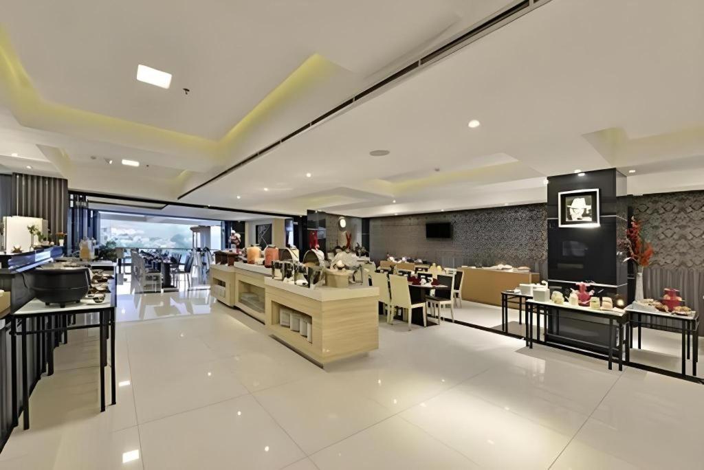 Travello Hotel Bandung Eksteriør bilde