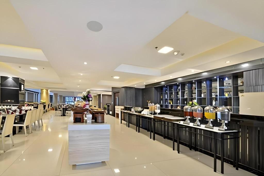 Travello Hotel Bandung Eksteriør bilde