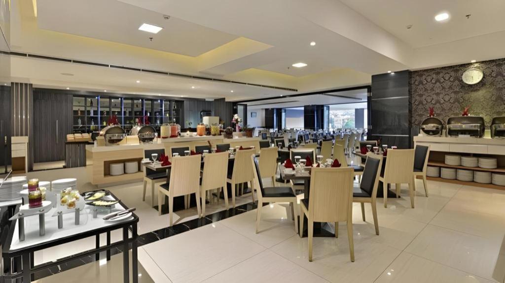 Travello Hotel Bandung Eksteriør bilde