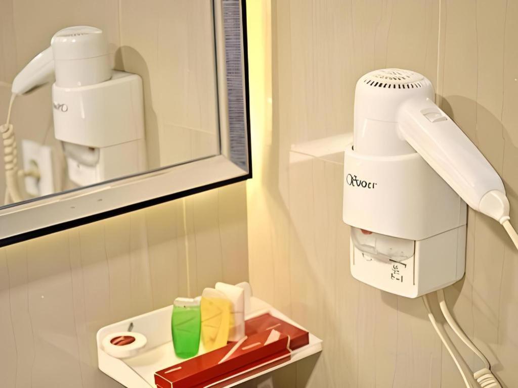 Travello Hotel Bandung Eksteriør bilde