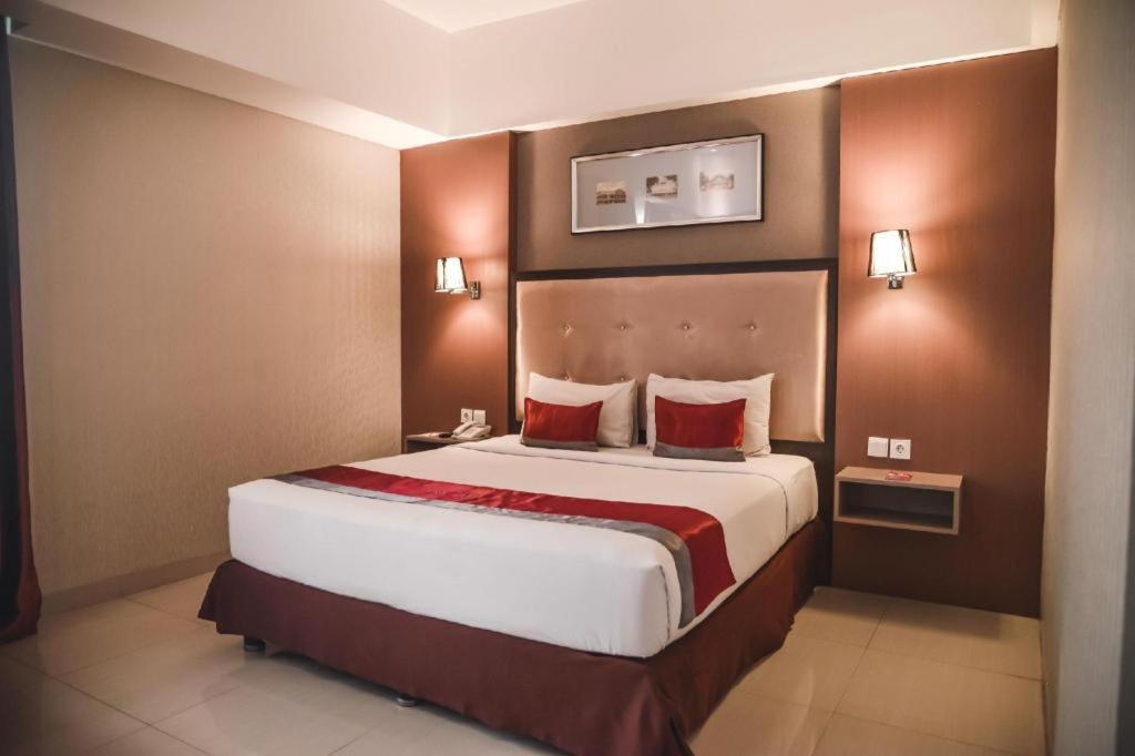 Travello Hotel Bandung Eksteriør bilde