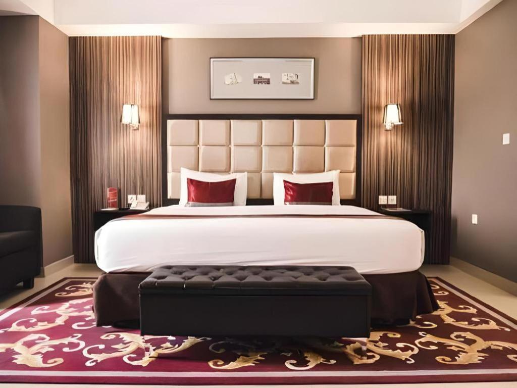Travello Hotel Bandung Eksteriør bilde