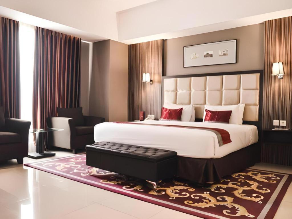 Travello Hotel Bandung Eksteriør bilde