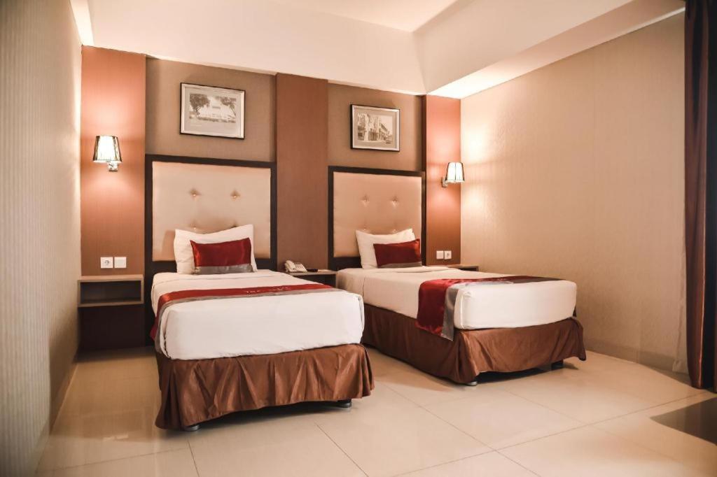 Travello Hotel Bandung Eksteriør bilde