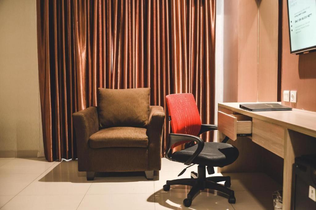 Travello Hotel Bandung Eksteriør bilde