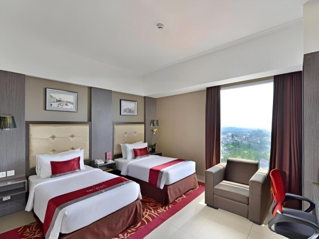 Travello Hotel Bandung Eksteriør bilde