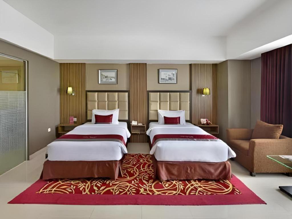 Travello Hotel Bandung Eksteriør bilde